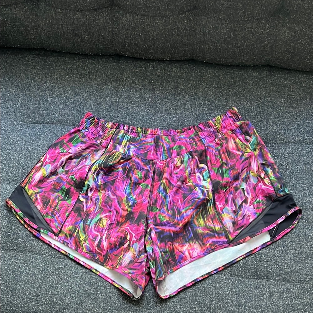 Lululemon Hotty Hot High-Rise Lined Short 4”